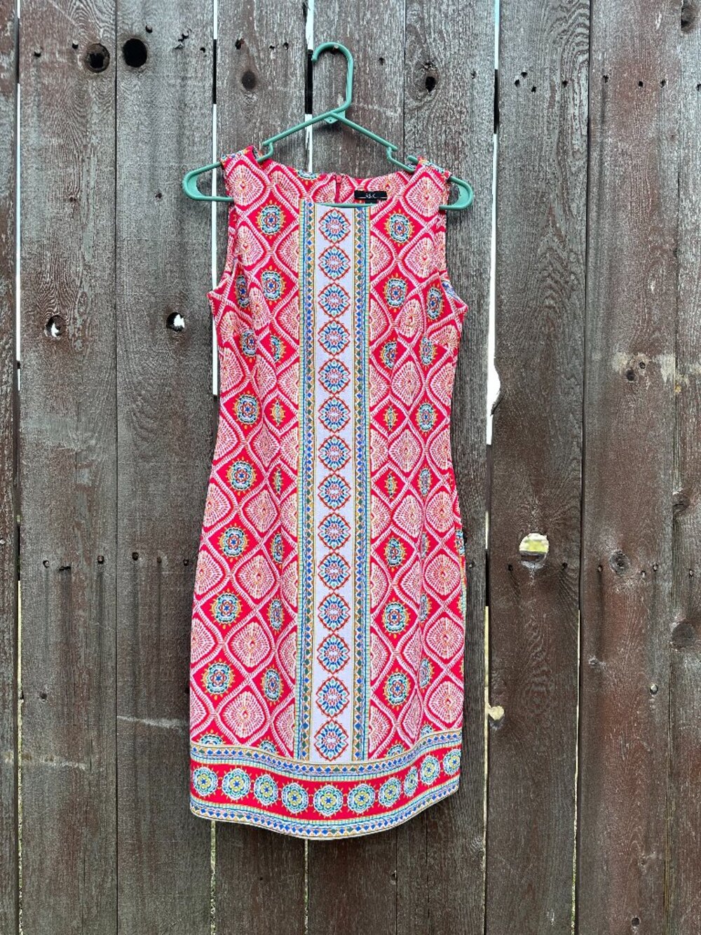 R&K Dress Coral Medallion Mandala Sleeveless Shift Size S Boho Career